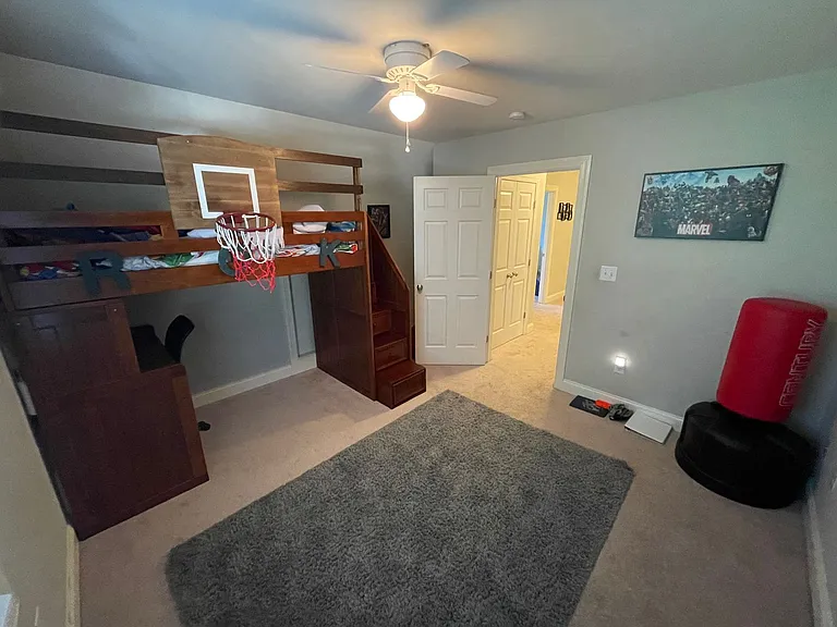 34 Woodbury Ln — Photo 29