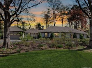 3814 Columbine Cres, Charlotte, NC 28211