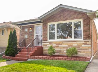 8732 S Euclid Ave, Chicago, IL