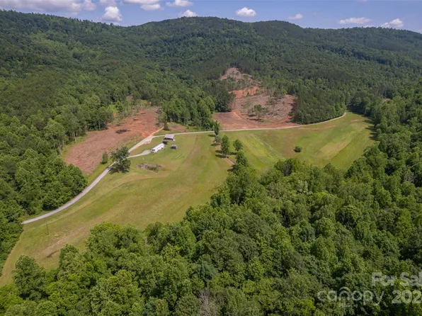 2461 Camp Creek Rd, Union Mills, NC 28167