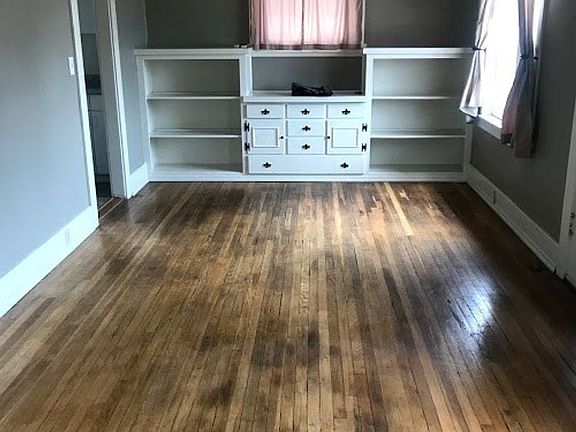 2nd image of 3187 Landis St