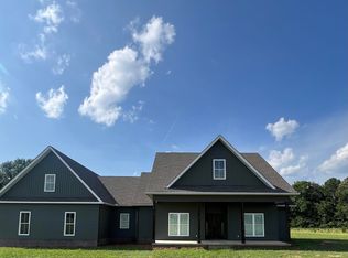 2203 Old Macon Rd, Montrose, GA 31065