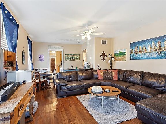 3rd image of 2336-38 Madrid St