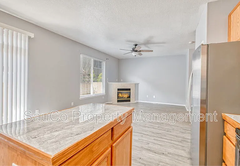 4194 SE Maya Ct — Photo 5