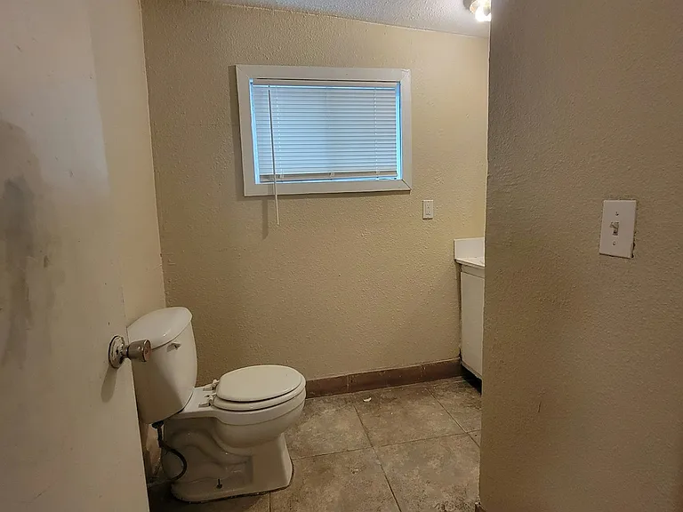 607 Gulf St — Photo 15