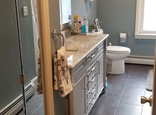 37 Nelson Ave, Georgetown, MA 01833