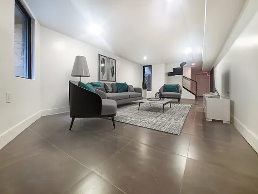 Rented by Oxford Property Group | media 16