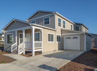 711 NW 1st St, Newport, OR 97365