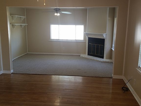 4th image of 1326 Bayswater Dr