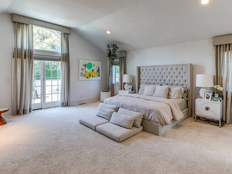 12 Pheasant Cove Ct — Photo 15