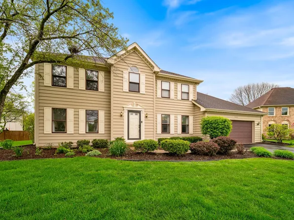 2405 Cimarron Ct, Naperville, IL 60565