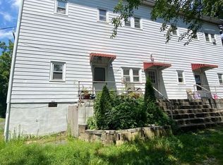 10 N Lincoln Ave #4, Walnutport, PA 18088
