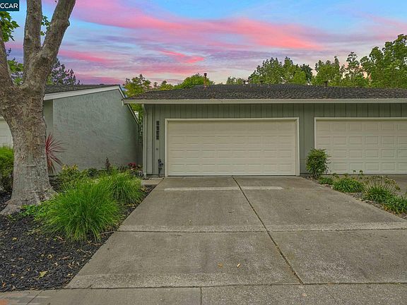 2nd image of 2130 Shoshone Cir