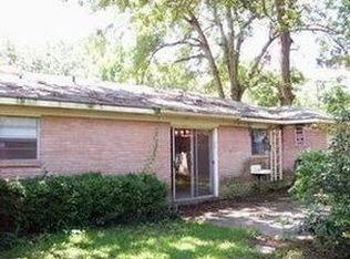 2727 Oriole St, Brunswick, GA 31520