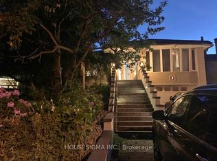 4 Hyfan Ct, Toronto, ON M3H 5M8