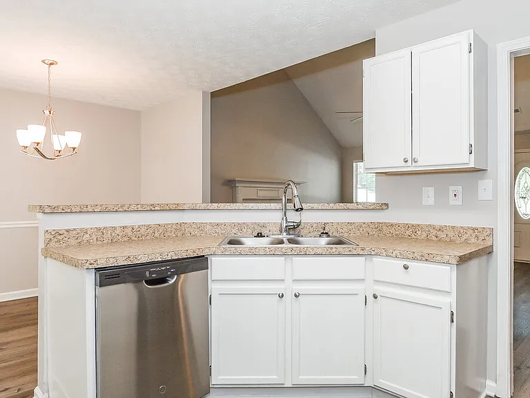 642 Beaver Run Trce — Photo 7