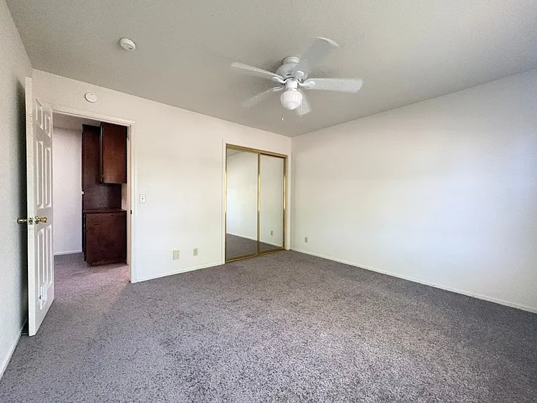 762 Corvey Cir — Photo 27