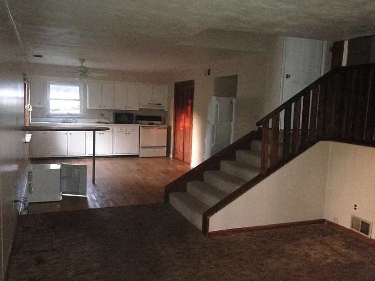 349 Gilmore St — Photo 10