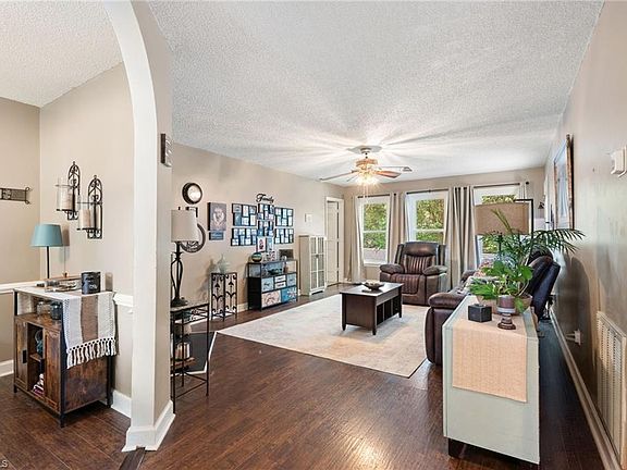 3rd image of 1830 Camden Forest Dr