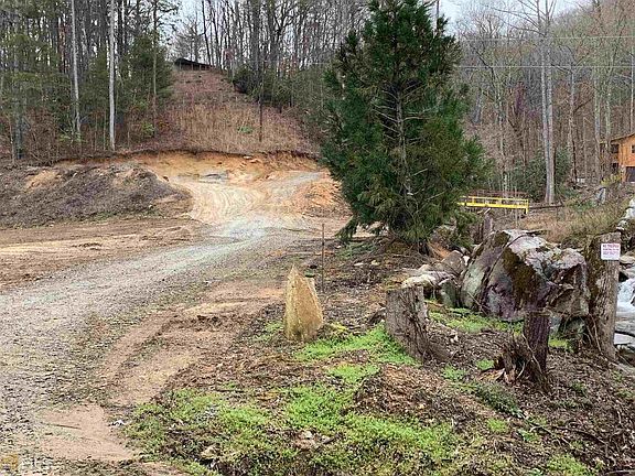 4th image of 0 Ponderosa