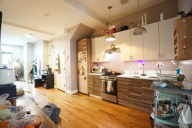 1172 Jefferson Avenue, #2