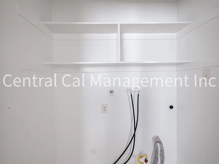 1736 Inyo St — Photo 10