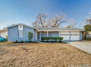 8006 Bronco Ln, San Antonio, TX 78227