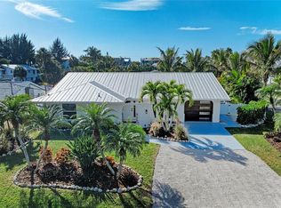 57 N Shore Dr, Anna Maria, FL 34216