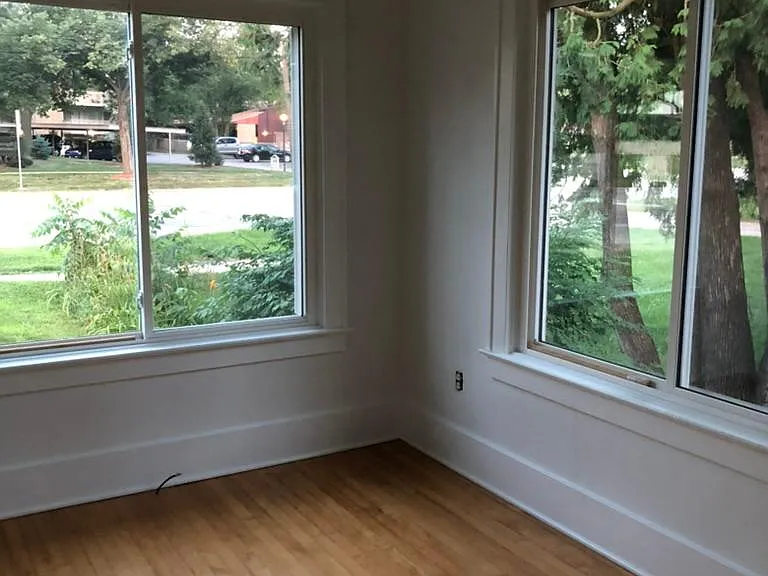 Sunroom/Office space