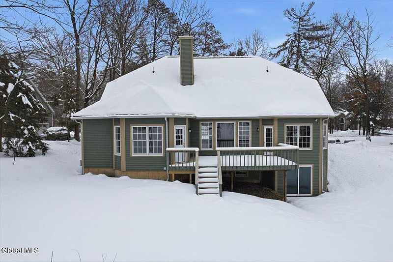 2nd image of 38 Hearthstone Drive