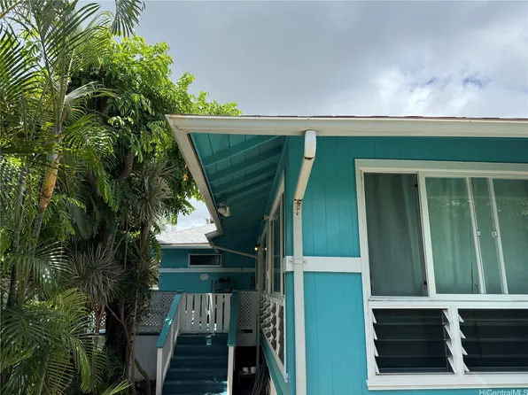 140 Kaelepulu Dr, Kailua, HI 96734