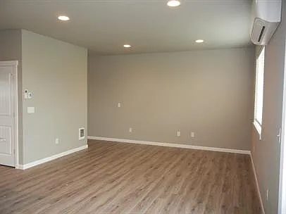 4 bed, 2.5 bath, 1766 sqft, $2,695 — Photo 4
