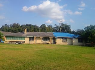 802 Bon Ami St, Deridder, LA 70634