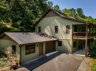 19 High Point Trl, Blue Ridge, GA 30513