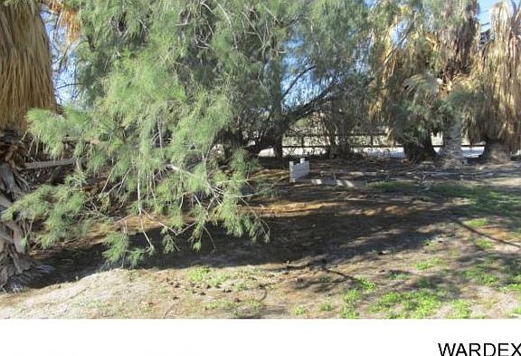 3rd image of 16695 Thunderbird Ln