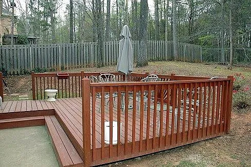 1369 Lamont Dr SW — Photo 25