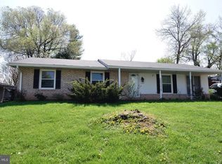 1200 N Argonne Ave, Sterling, VA 20164