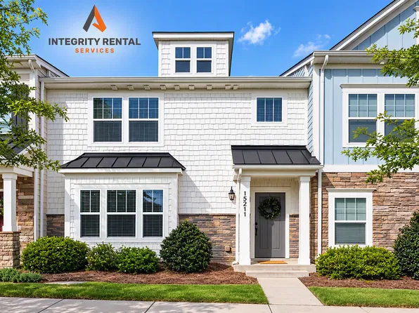 15211 Meacham Farm Dr, Huntersville, NC 28078