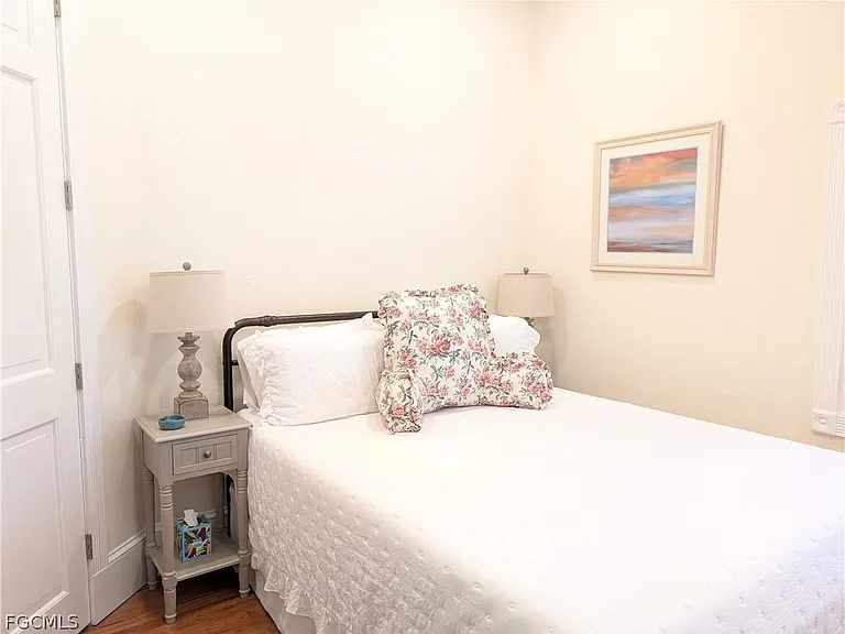 2878 Valencia Way — Photo 17