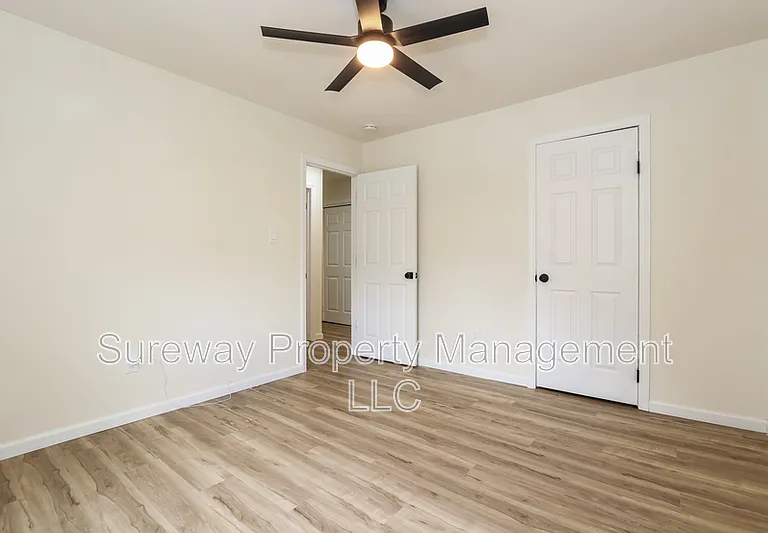 37 Berkshire Rd — Photo 7