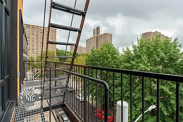 Rented by MySpaceNYC