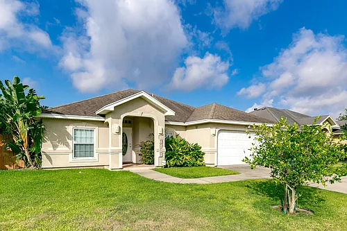 7005 Madiera Dr Photo 1