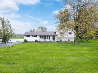 16139 E Main St, Mount Eaton, OH 44659