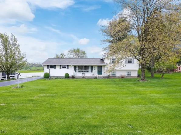 16139 E Main St, Mount Eaton, OH 44659