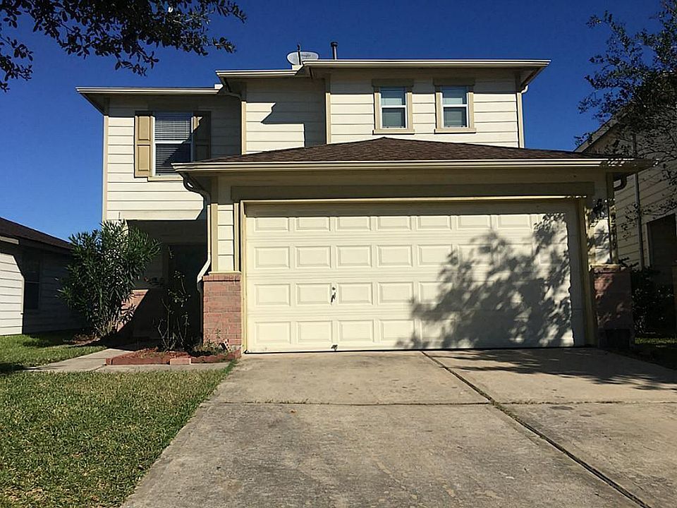 1st image of 2719 Skyview Forest Dr