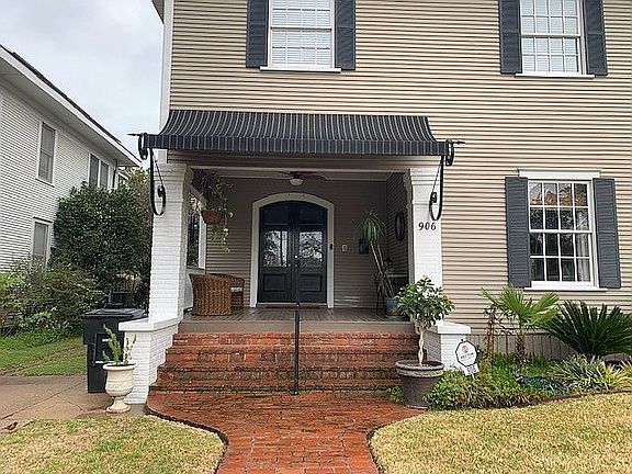 3rd image of 906 Kirby Pl
