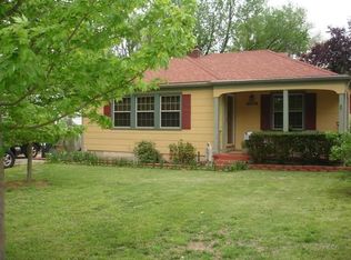 1614 S Delaware Ave, Springfield, MO 65804
