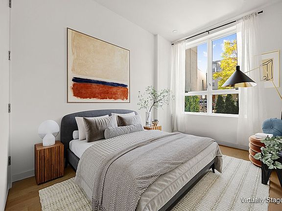4th image of 48 Stanhope St Unit 1F