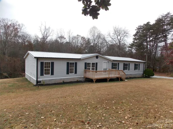 4023 Austin Rd, Hudson, NC 28638
