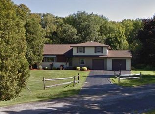 10041 Hillside Ter, Marcy, NY 13403